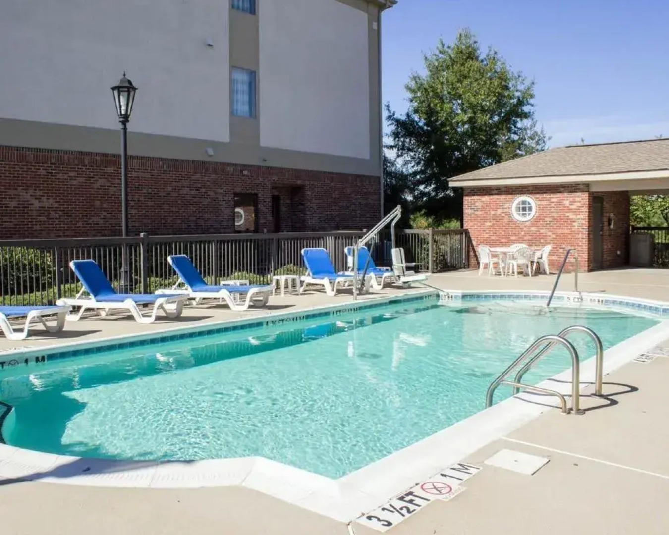 Sleep Inn & Suites Smithfield