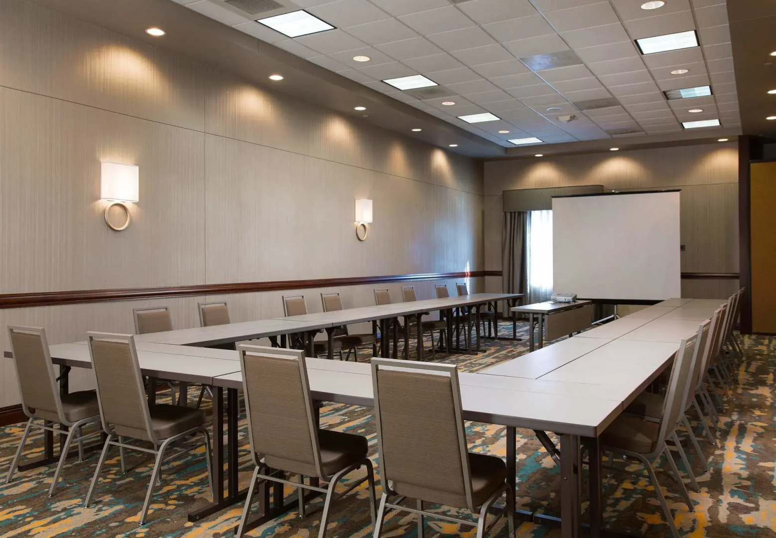 Residence Inn by Marriott Kansas City Airport