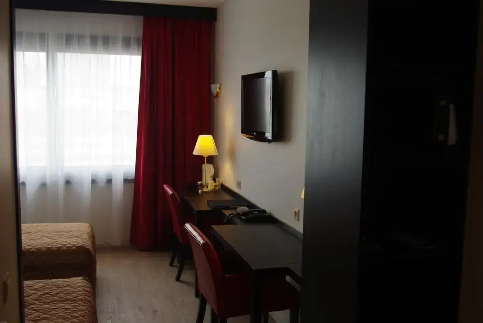 Bastion Hotel Amsterdam Airport