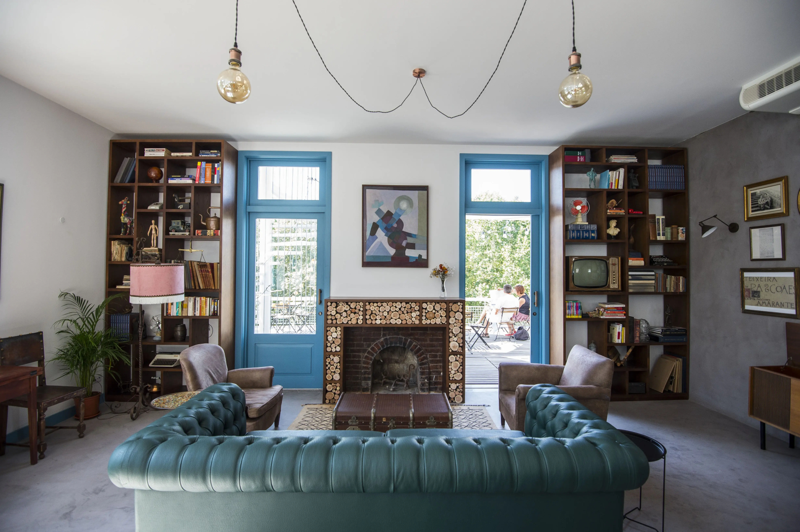 Des Arts- Guesthouse - Hostel