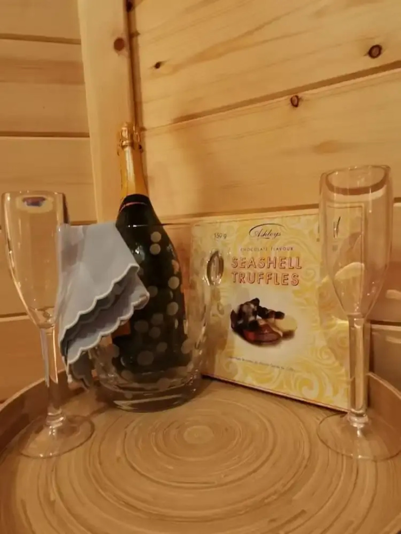 Charming 1-bed Cabin in Gaerwen