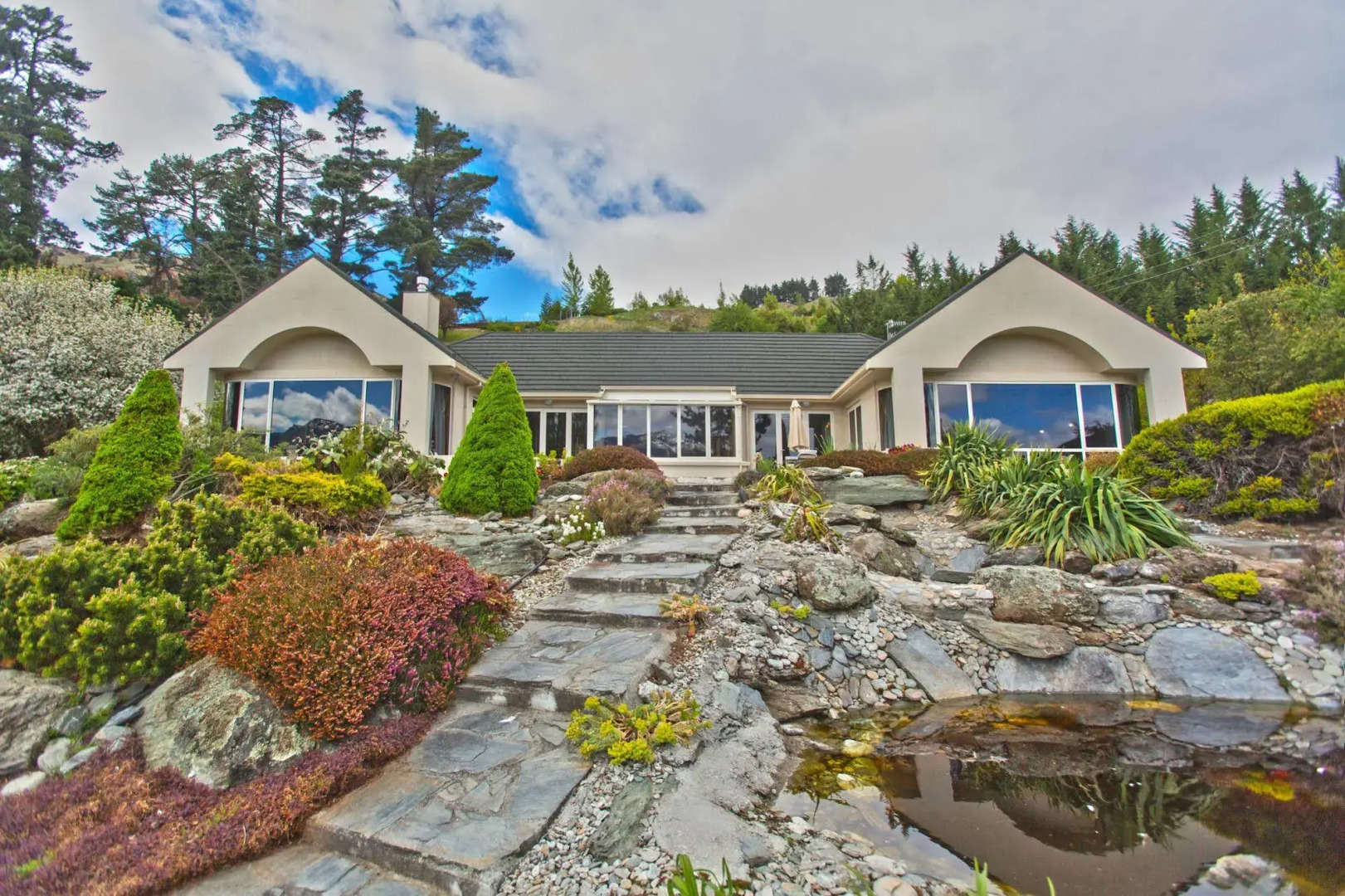 The Shan's Luxury Lodge