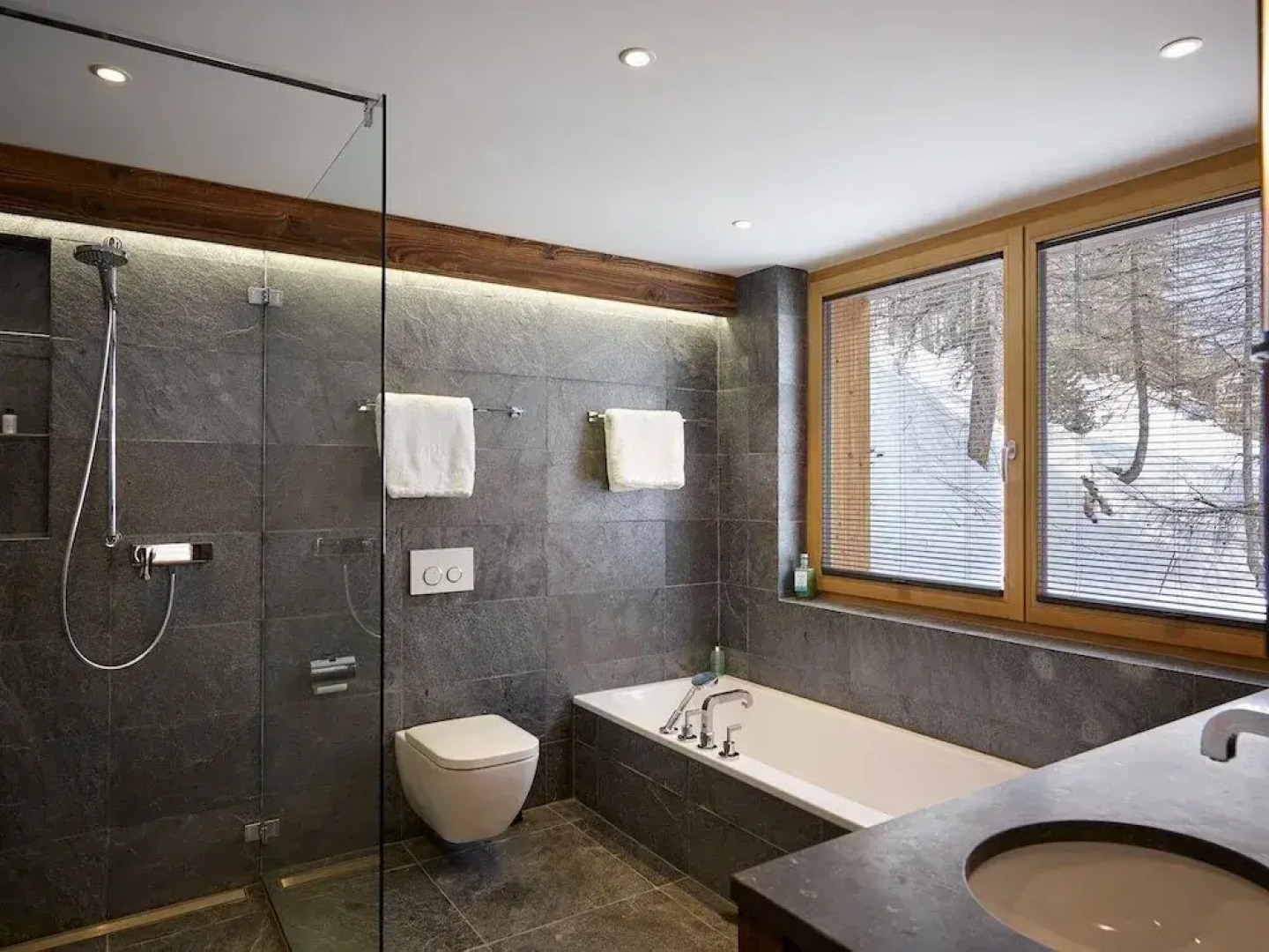 Chalet Annapurna Winter Suite