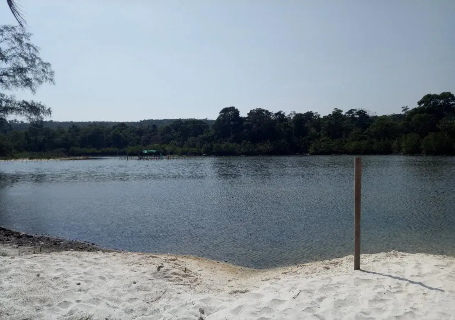 Sandbank Restaurant & Camping Koh Rong