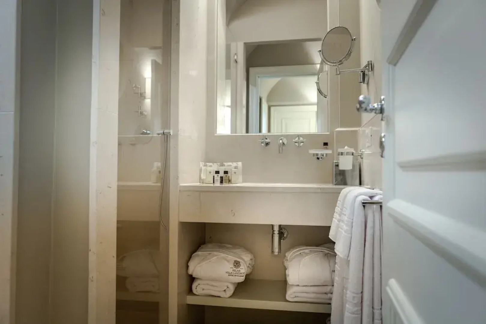 Villa Lanzirotti Luxury Property