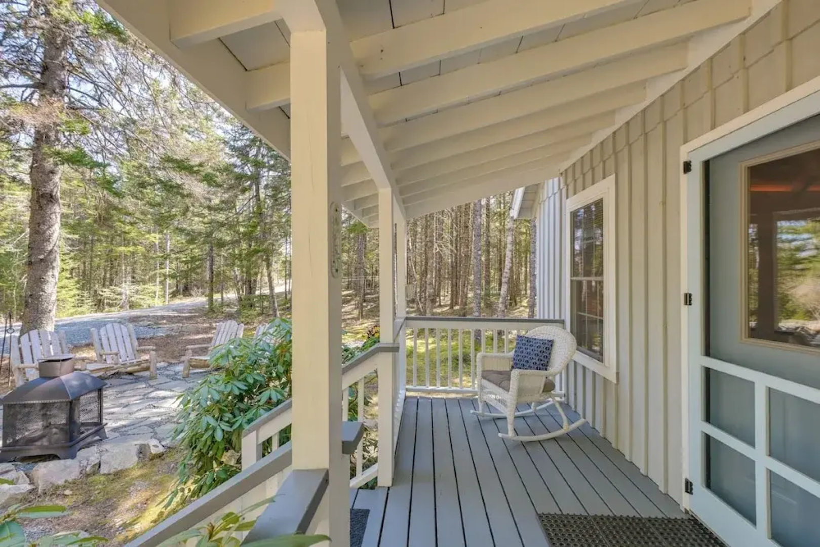 Maine Lodging Near Acadia National Park!