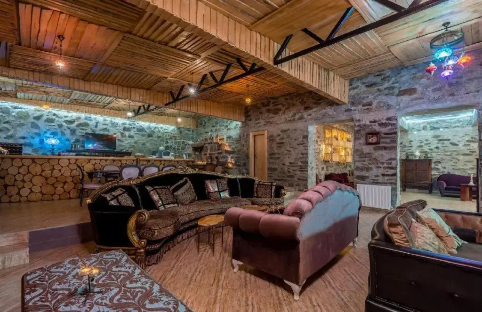 Svaneti, Hotel Ushguli