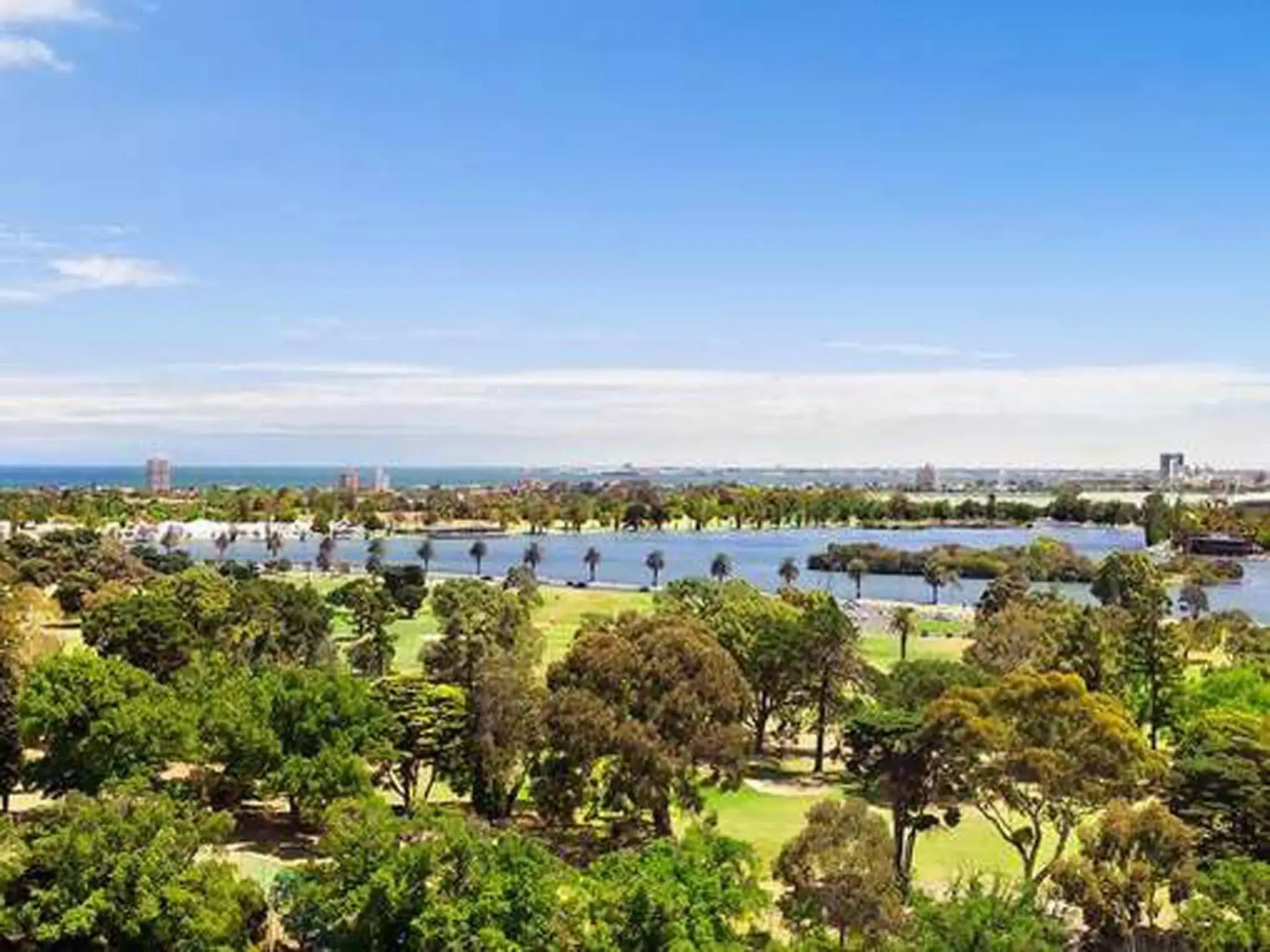 Wyndel Apartments St Kilda Views