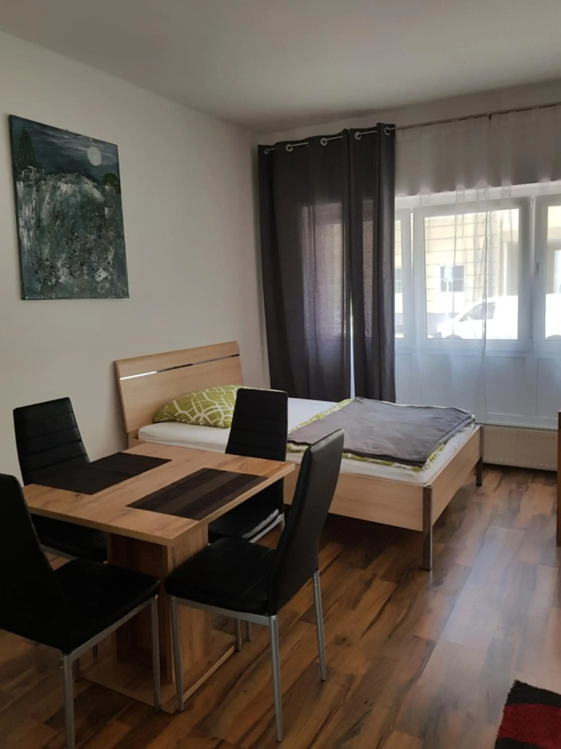 Privat Zimmer KF