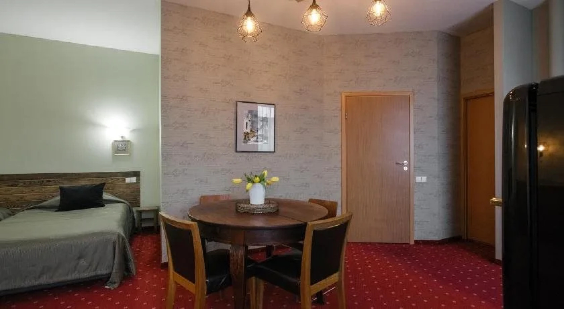 eLoftHOTEL