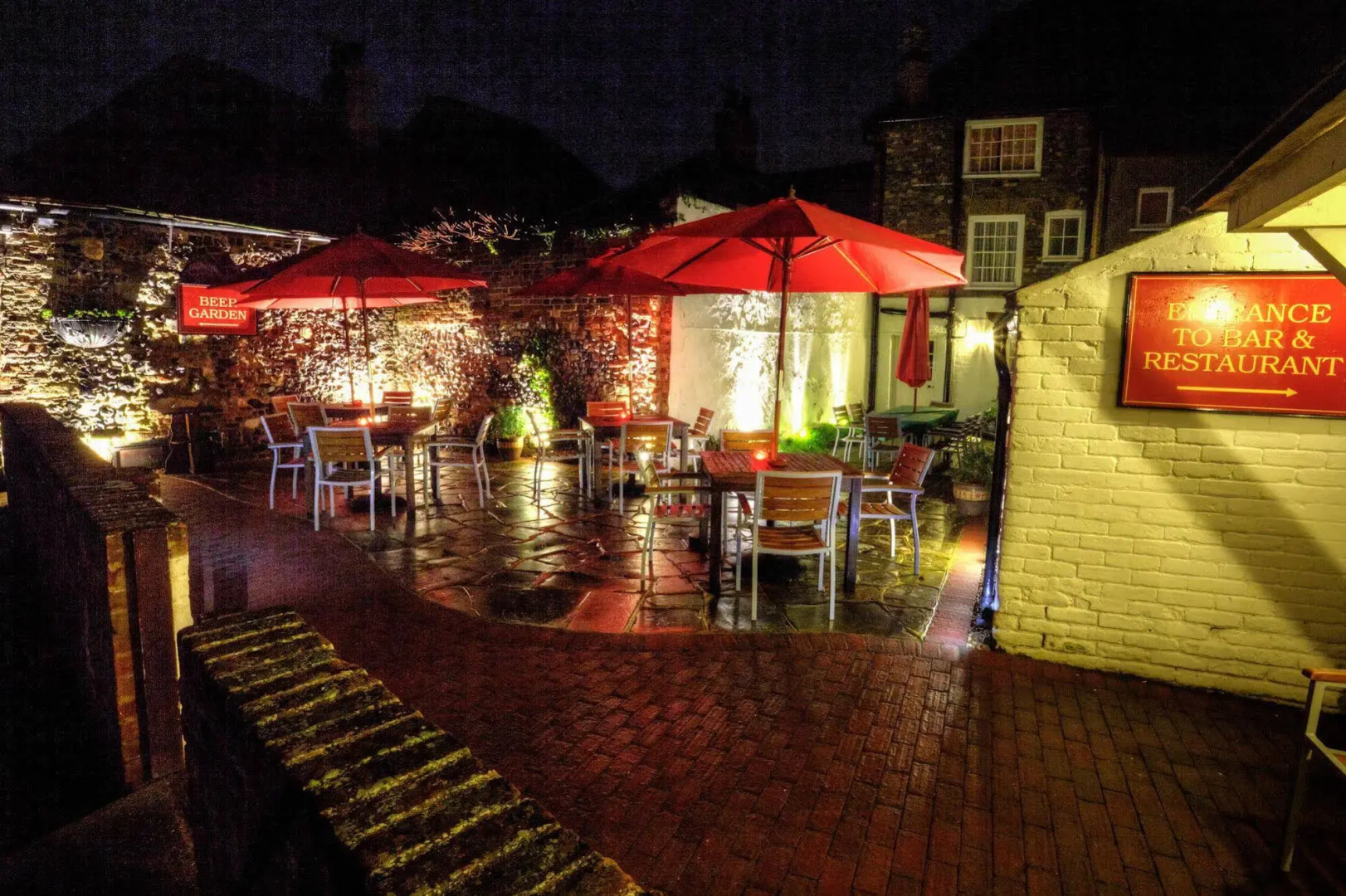 The Kings Arms Hotel