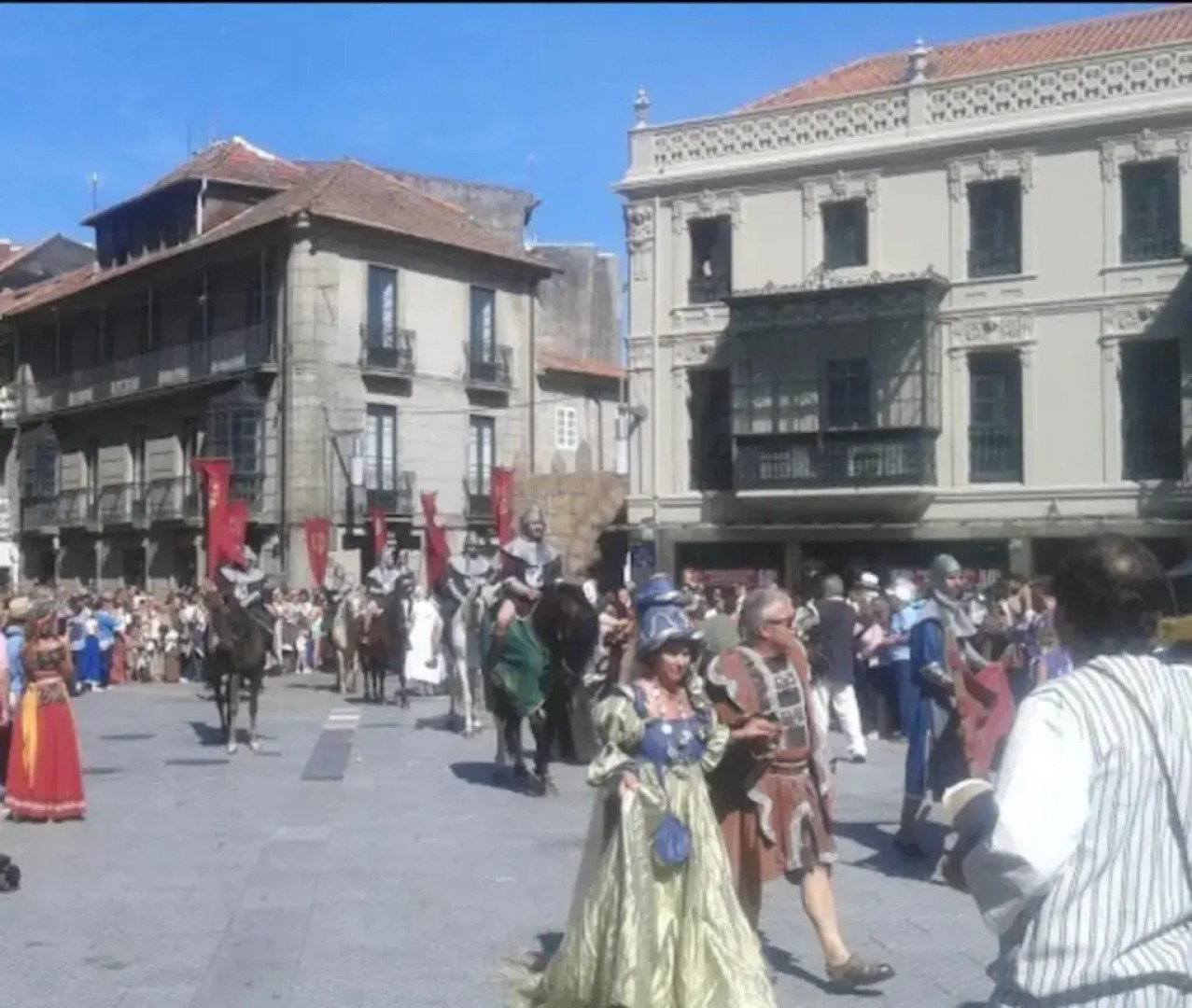 Peregrina Blue Family Suite