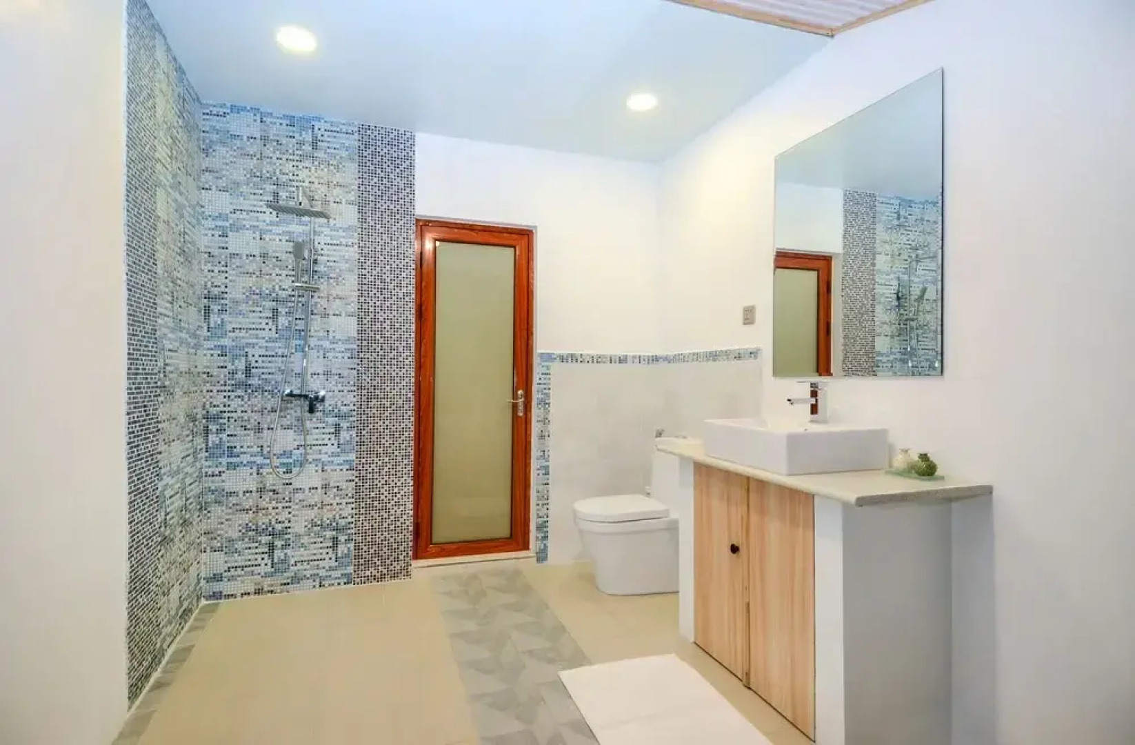 Akasha Beach Maafushi