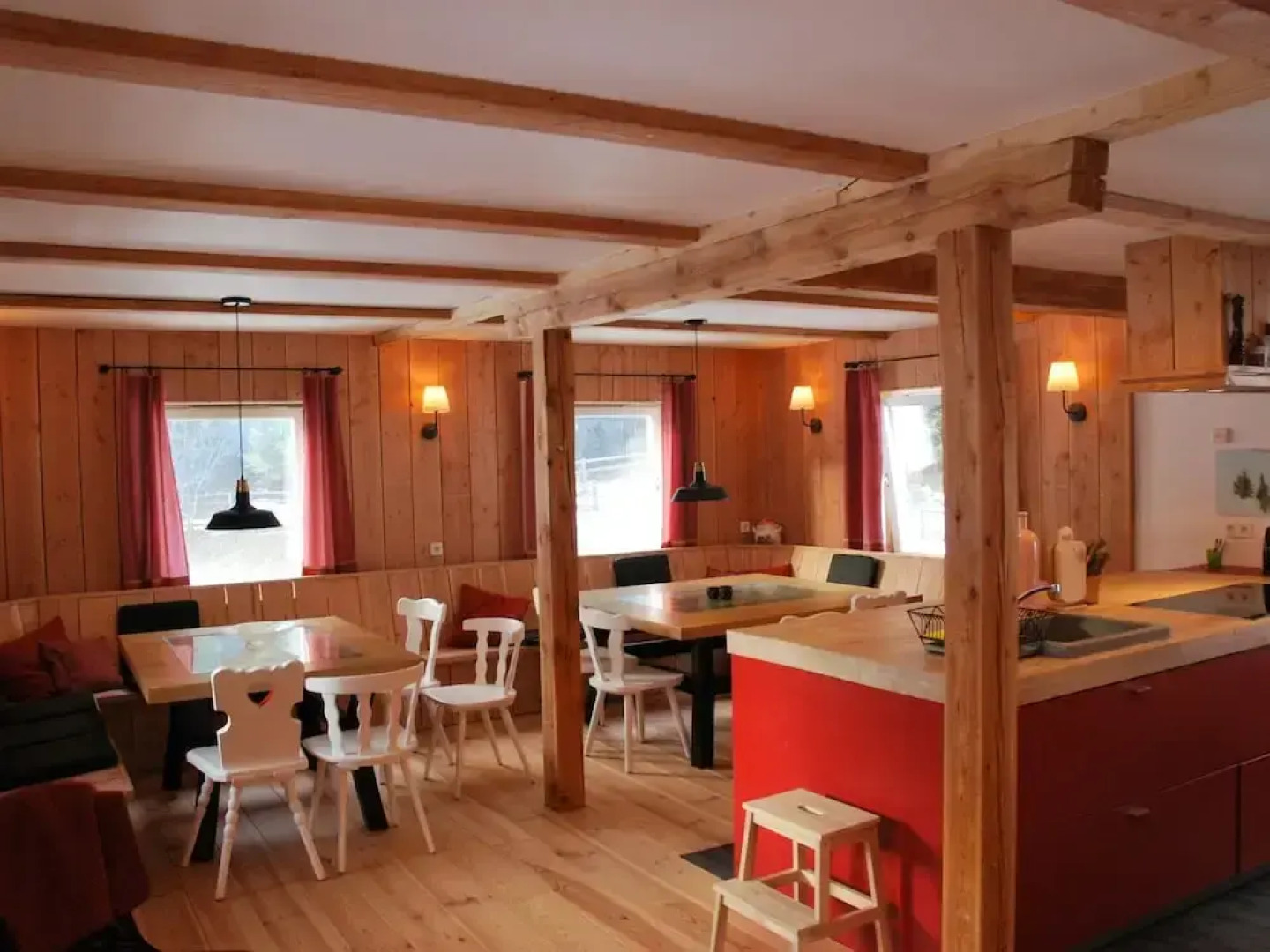 Chalet Innerkrems: Experience Pure Austria at 1,600 Meters Altitude