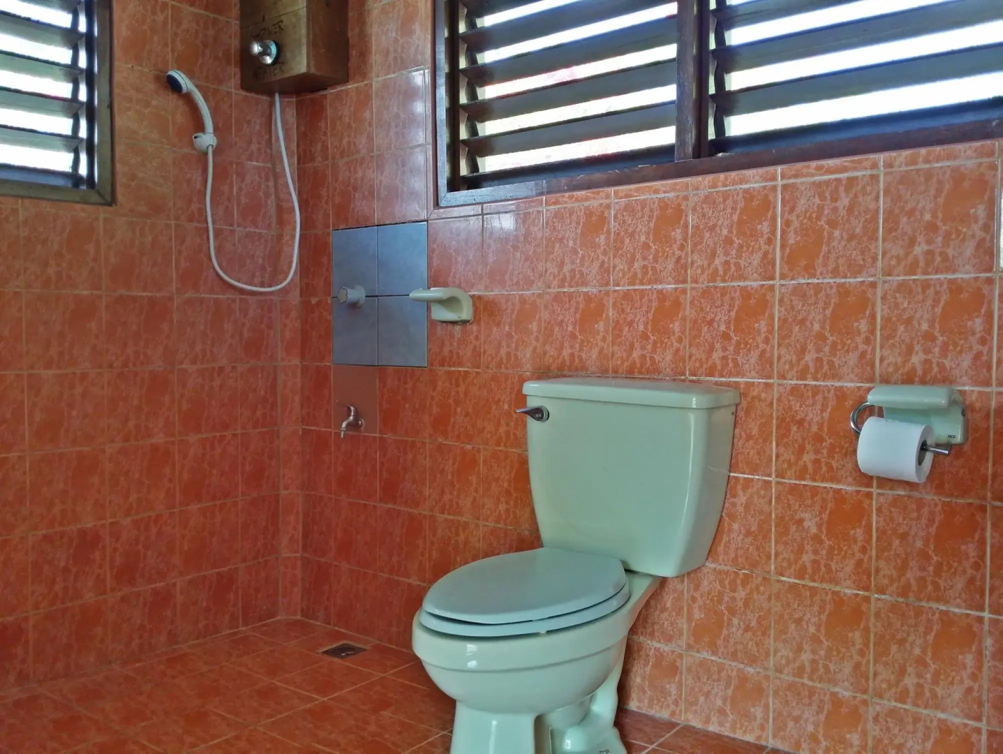 Casa Rosa Inn and Restaurant