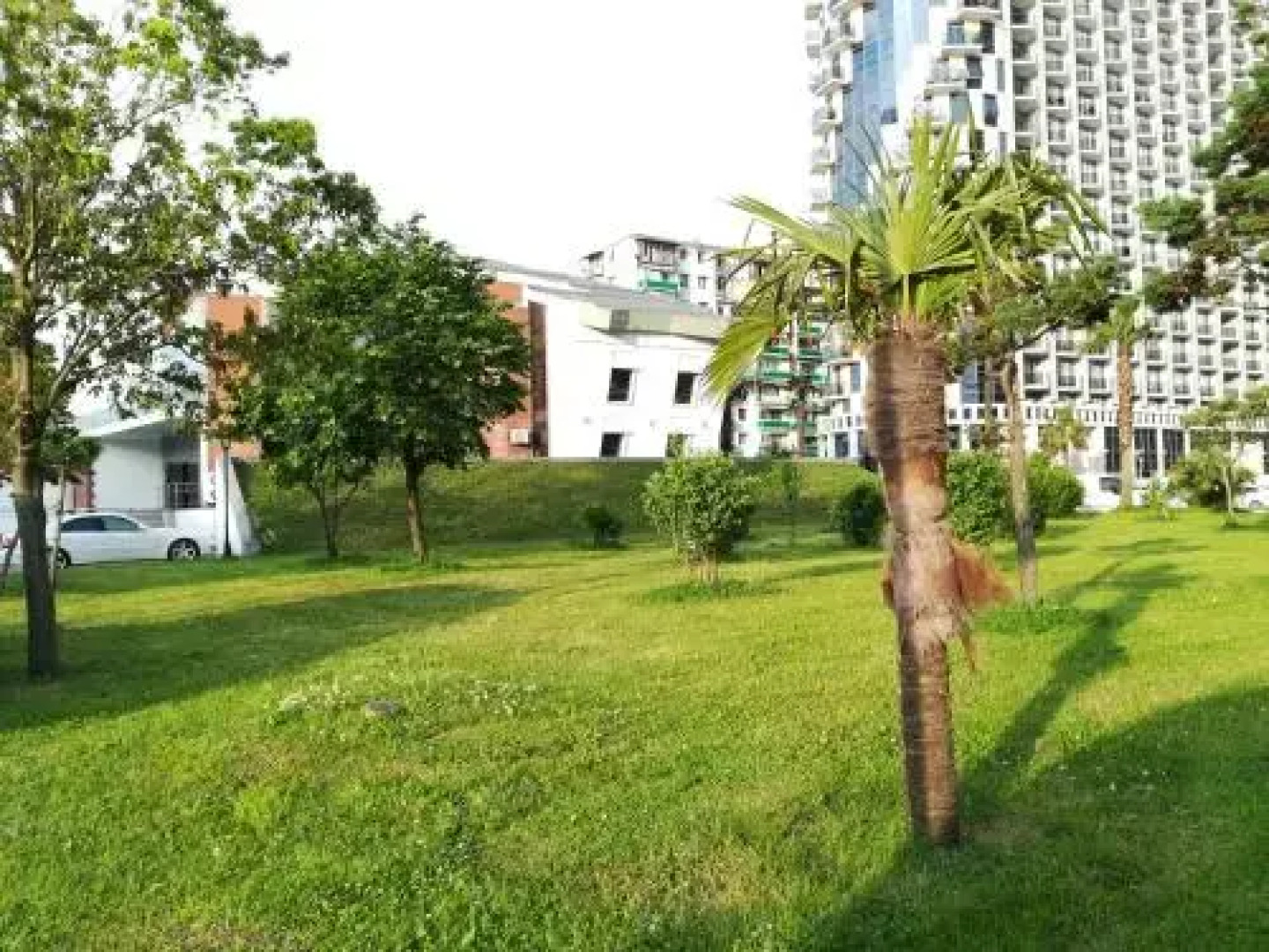 Sea Towers Apartments Manuk