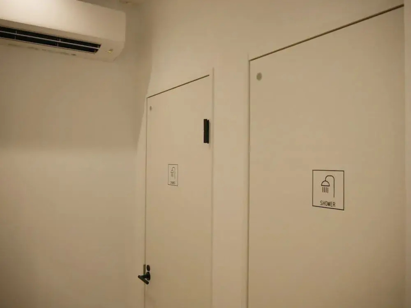 J-Hoppers Lake Biwa Guesthouse