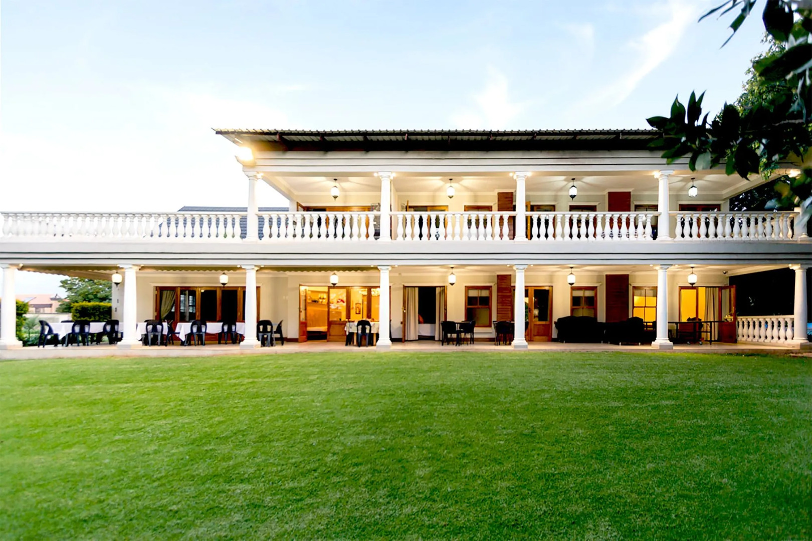 OR Tambo Guest House