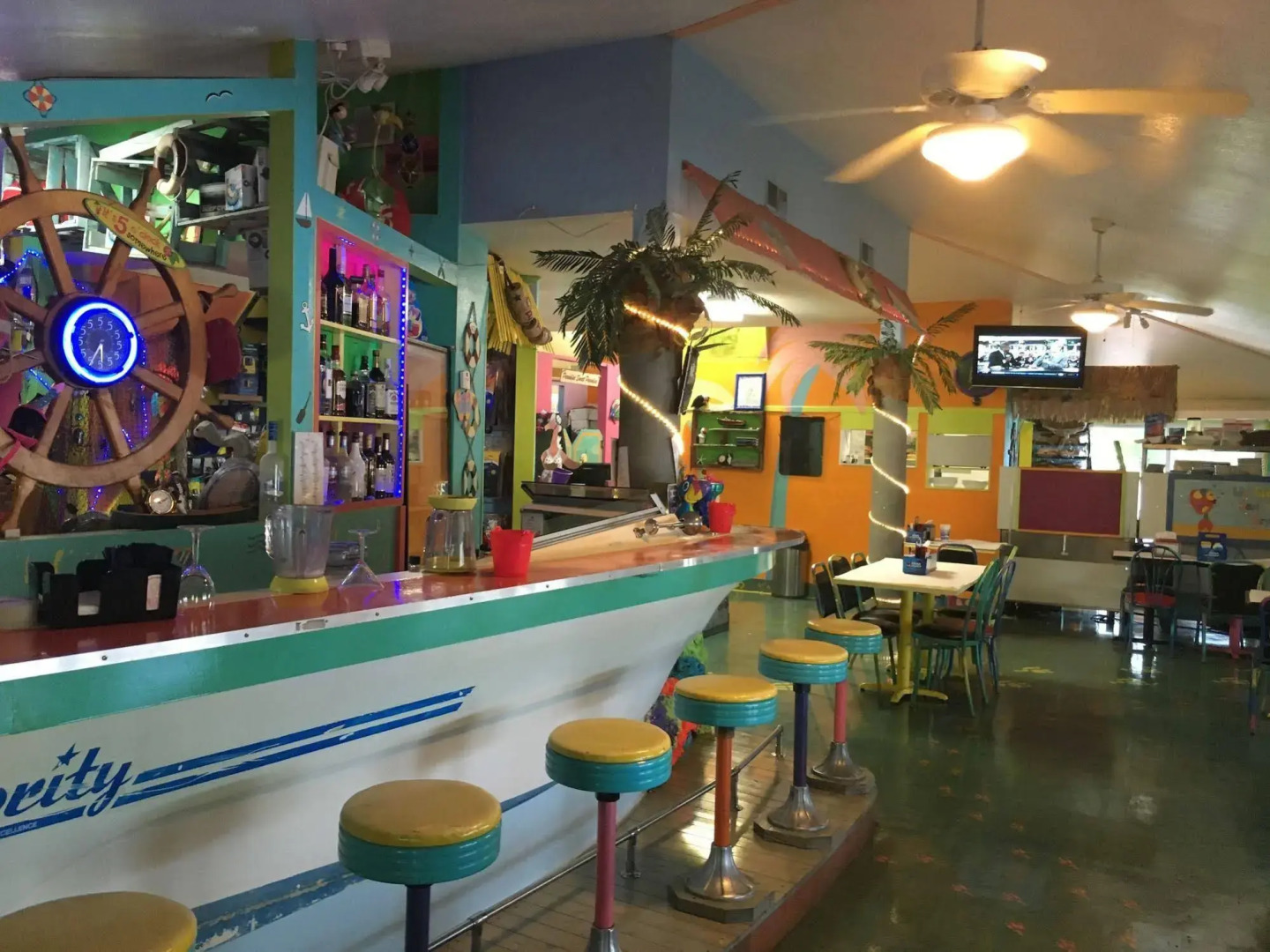 Buzzard Rock Resort & Marina