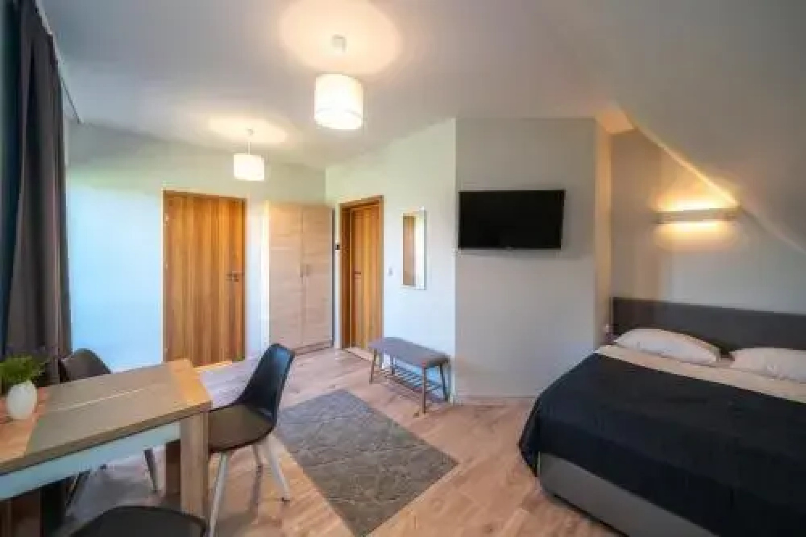 Apartamenty i pokoje Przy Termach