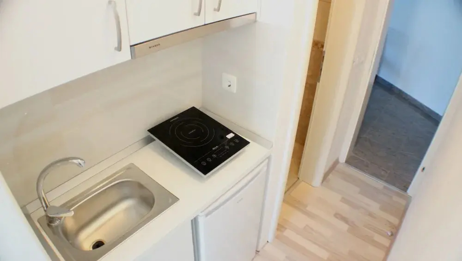 Apart-pansion Promajna