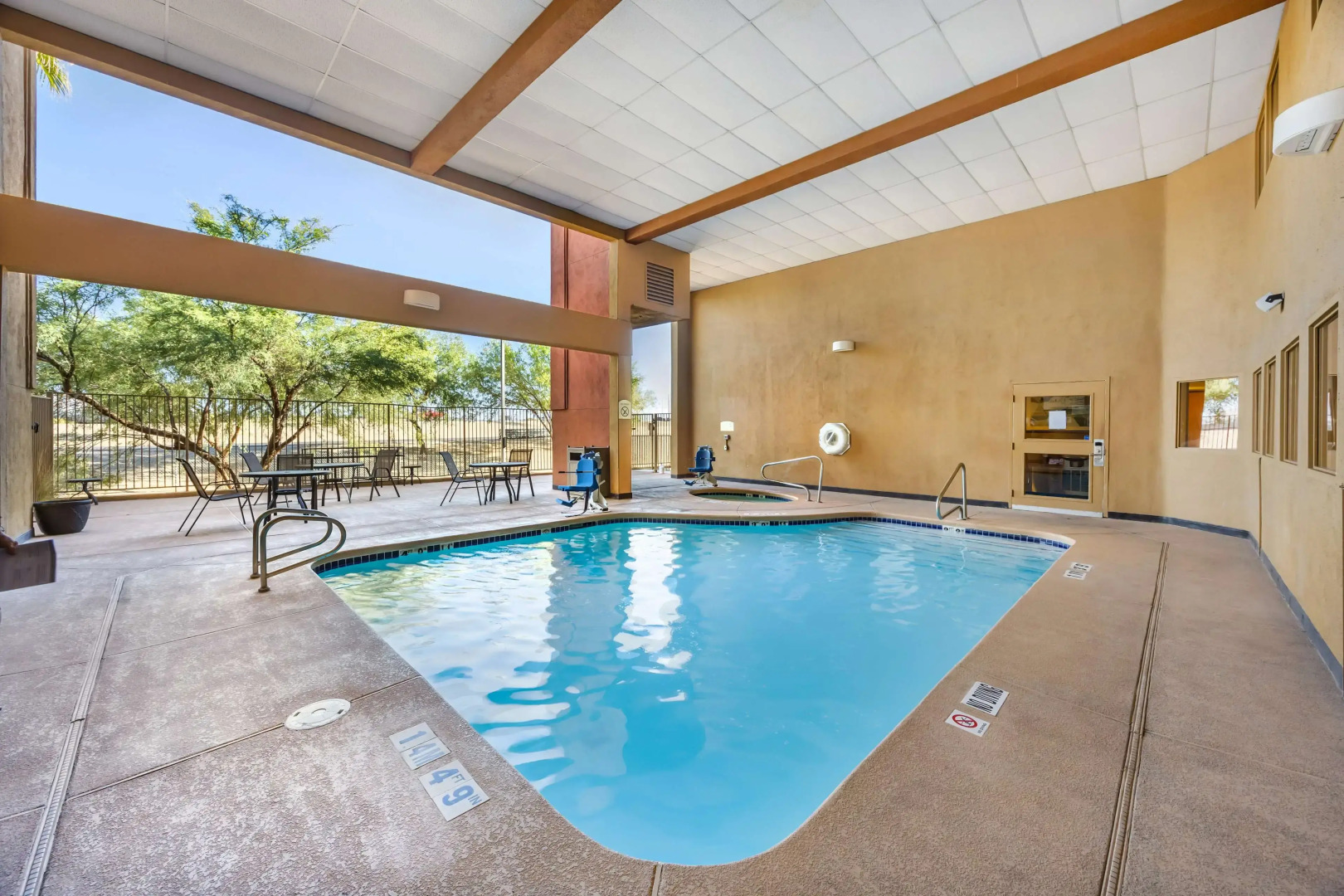 Best Western Plus North Las Vegas Inn & Suites