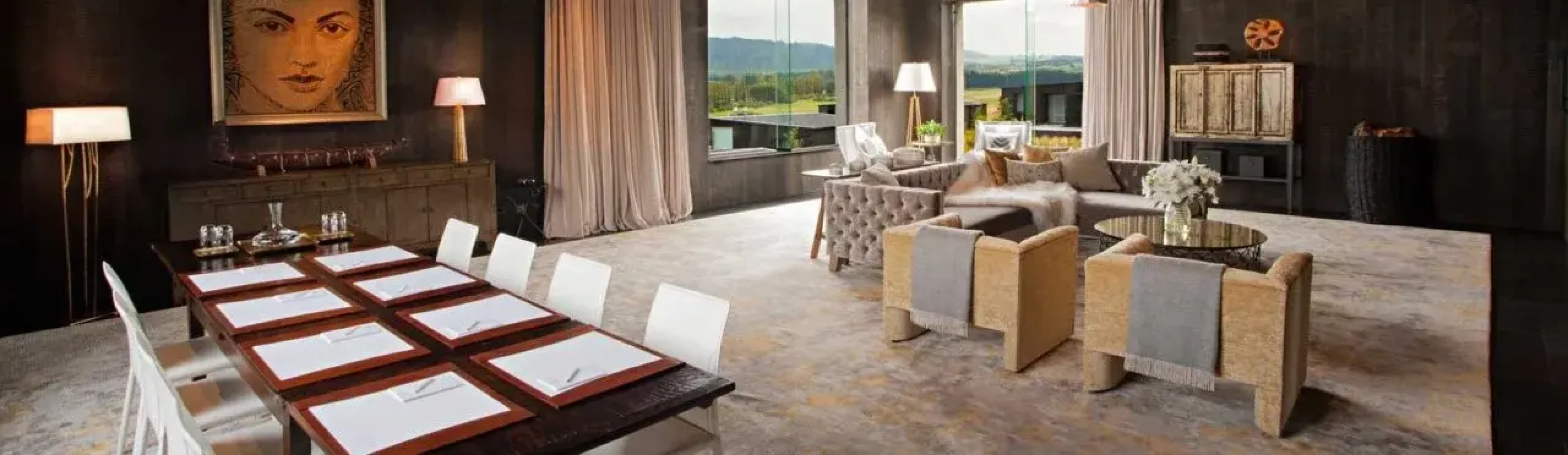 Kinloch Manor & Villas