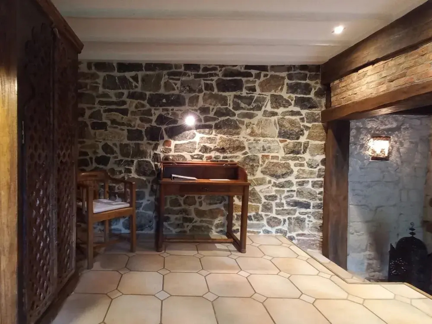 Charming Cottage in a Farm With Views