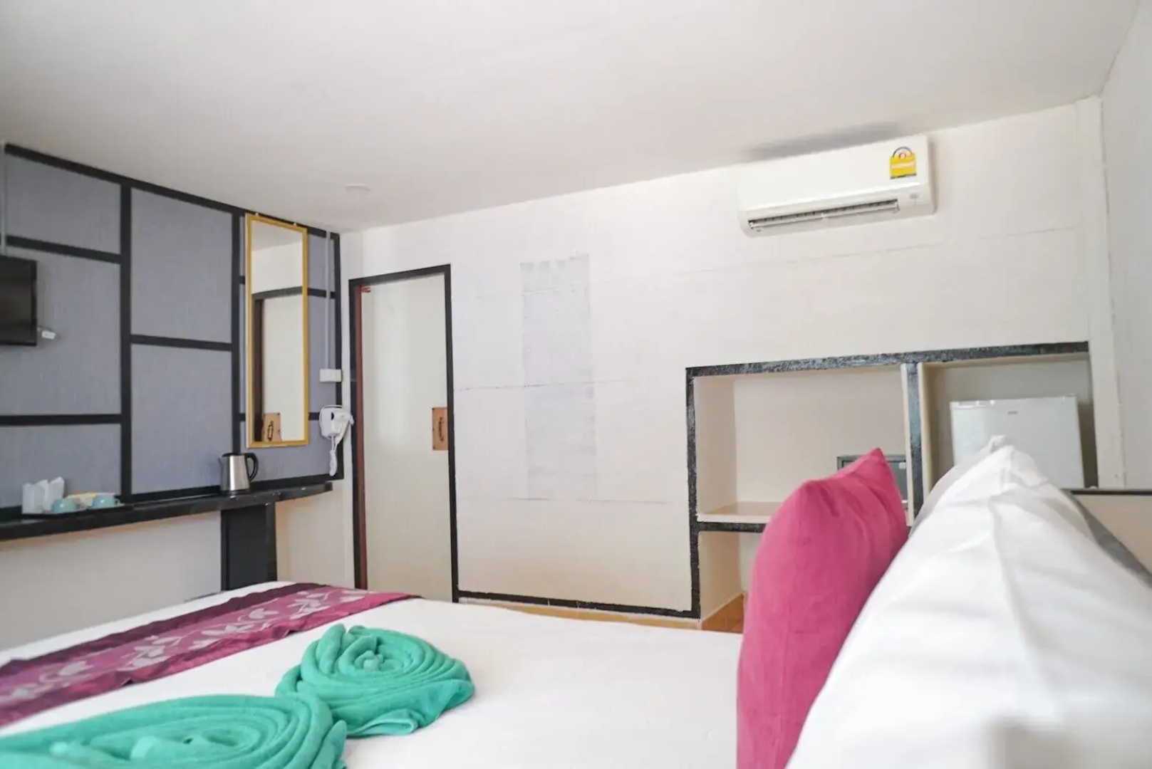 Phi Phi Nice Beach Resort