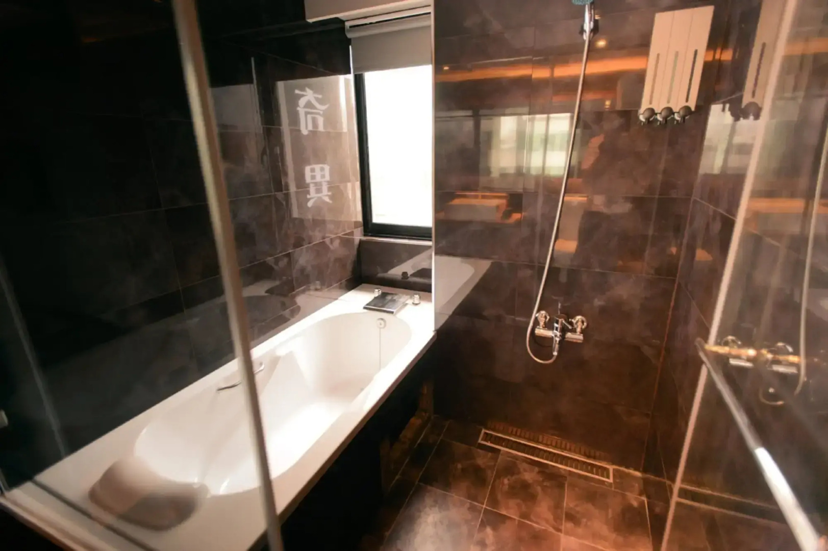 Kiwi Express Hotel - Jiuru