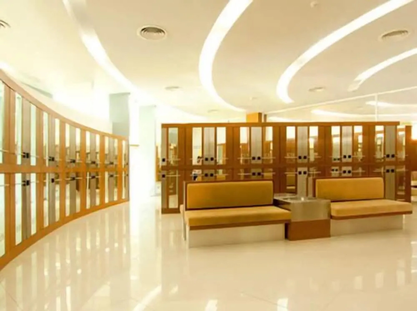 Uniland Golf & Resort