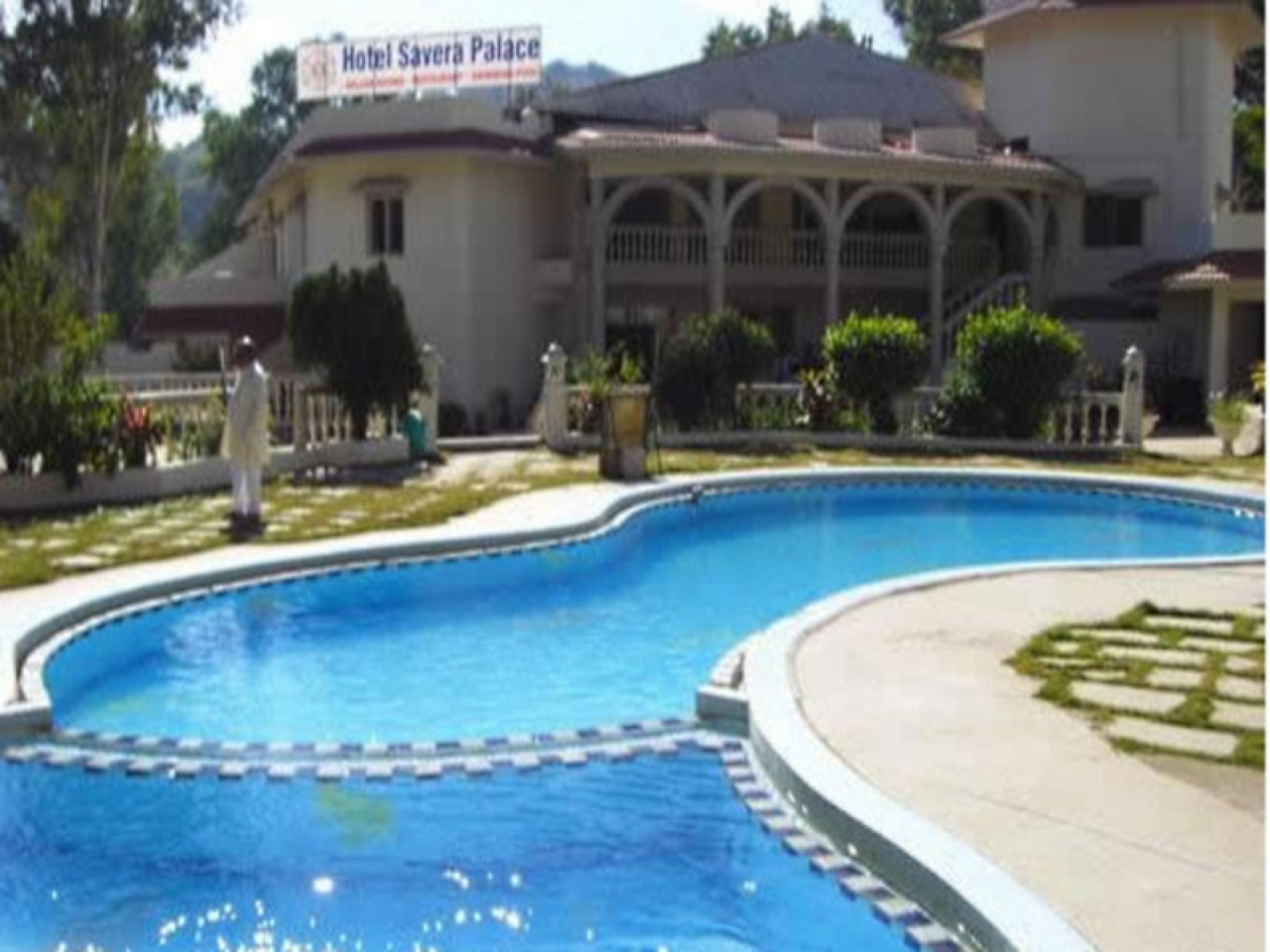 Hotel Savera Palace