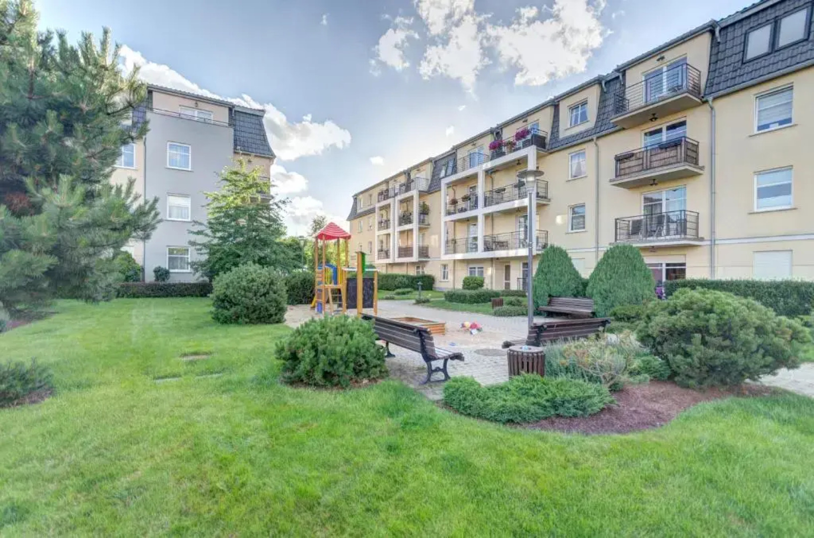 Dom & House - Apartments Parkur