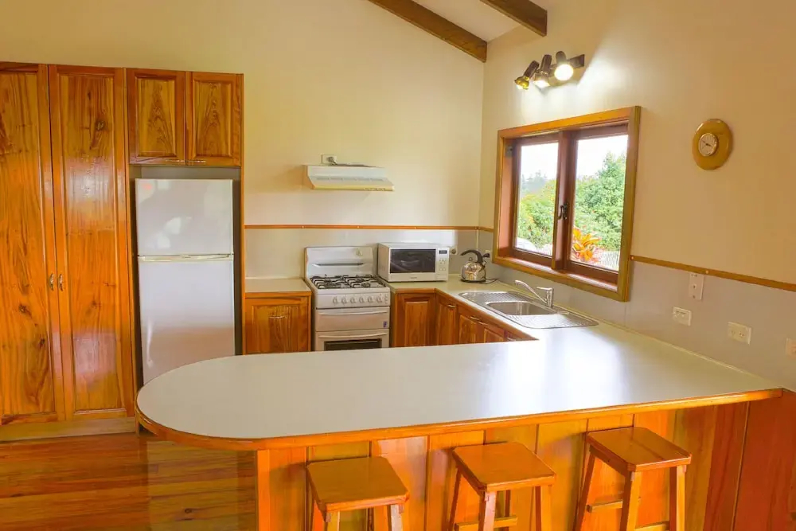 Girlies Holiday Home