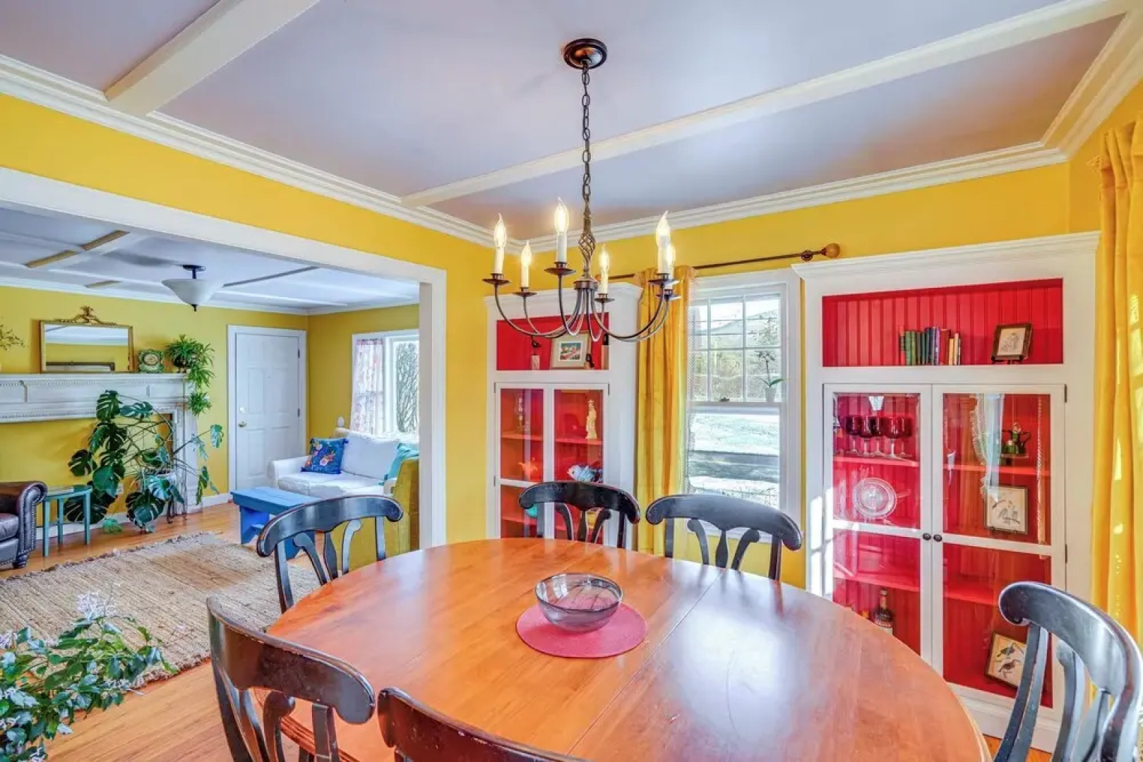 1 Mi to Dtwn: Beautiful Home in Williamstown!