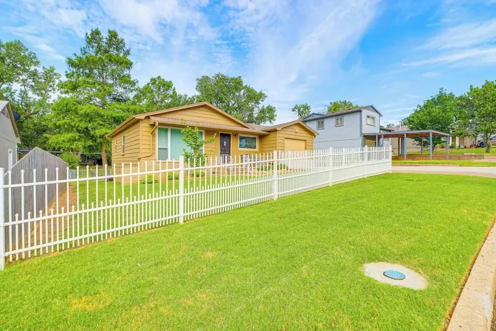 Family-friendly Sand Springs Home ~ 8 Mi to Tulsa!