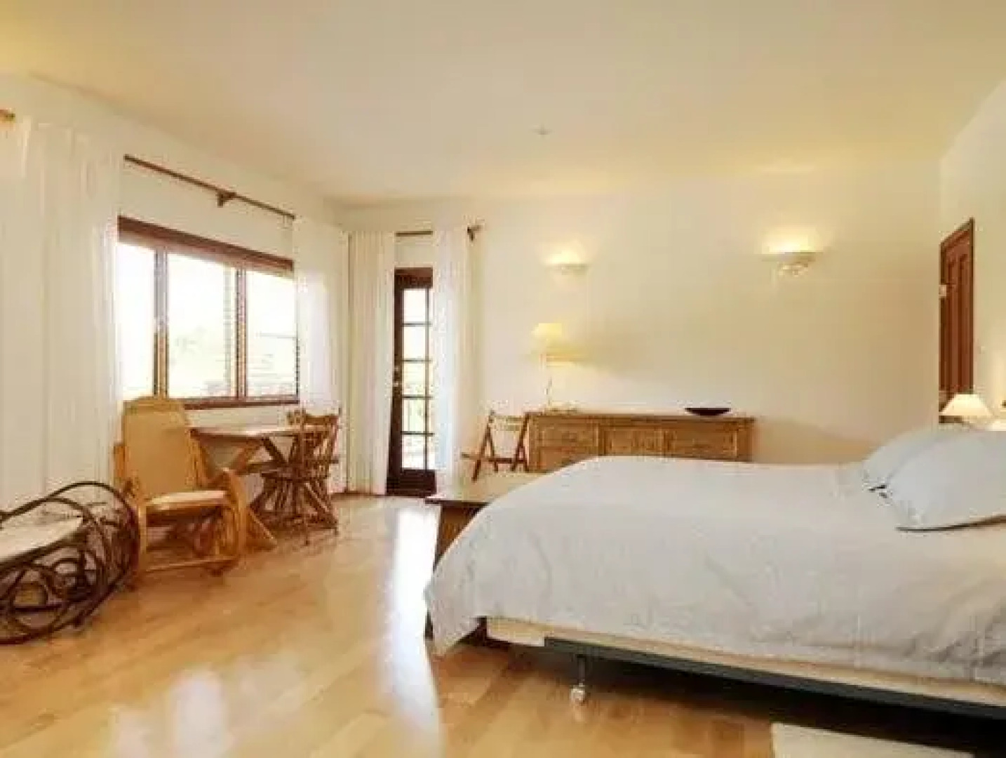 Furry Creek Bed & Breakfast