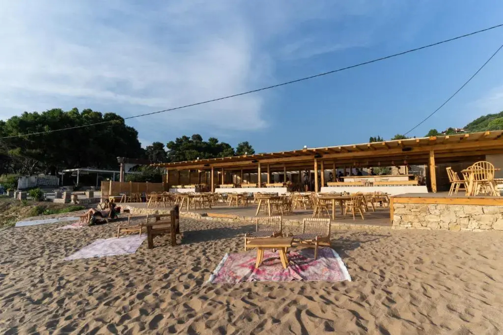 PHEIA, Vriniotis Resorts