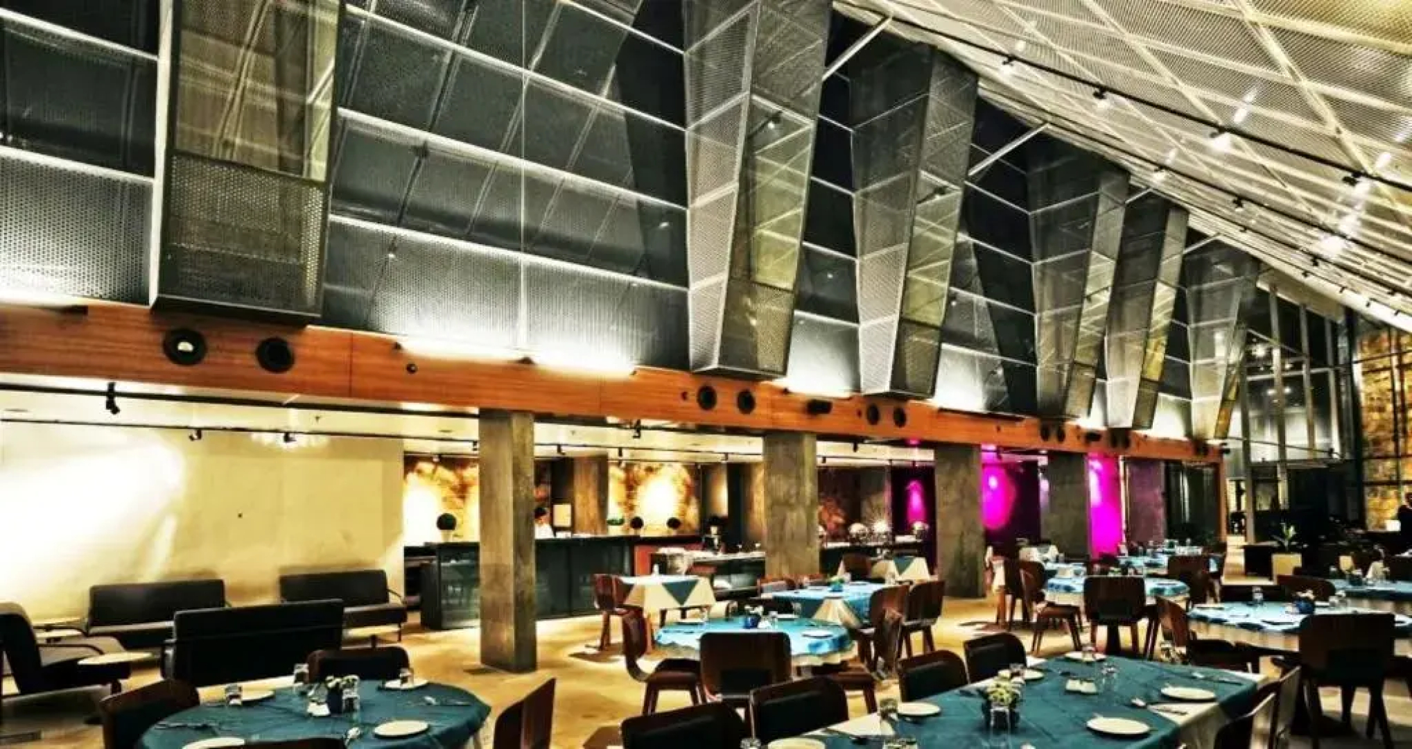 Mana Hotel