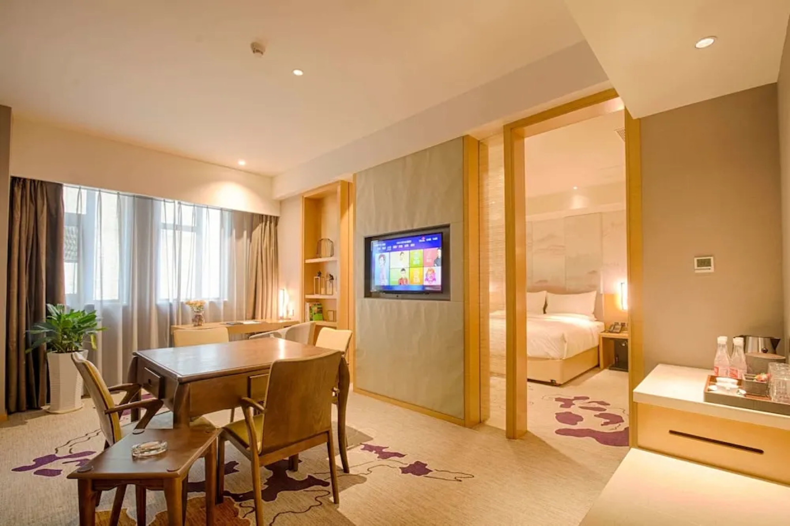 Ramada Encore Lingbao