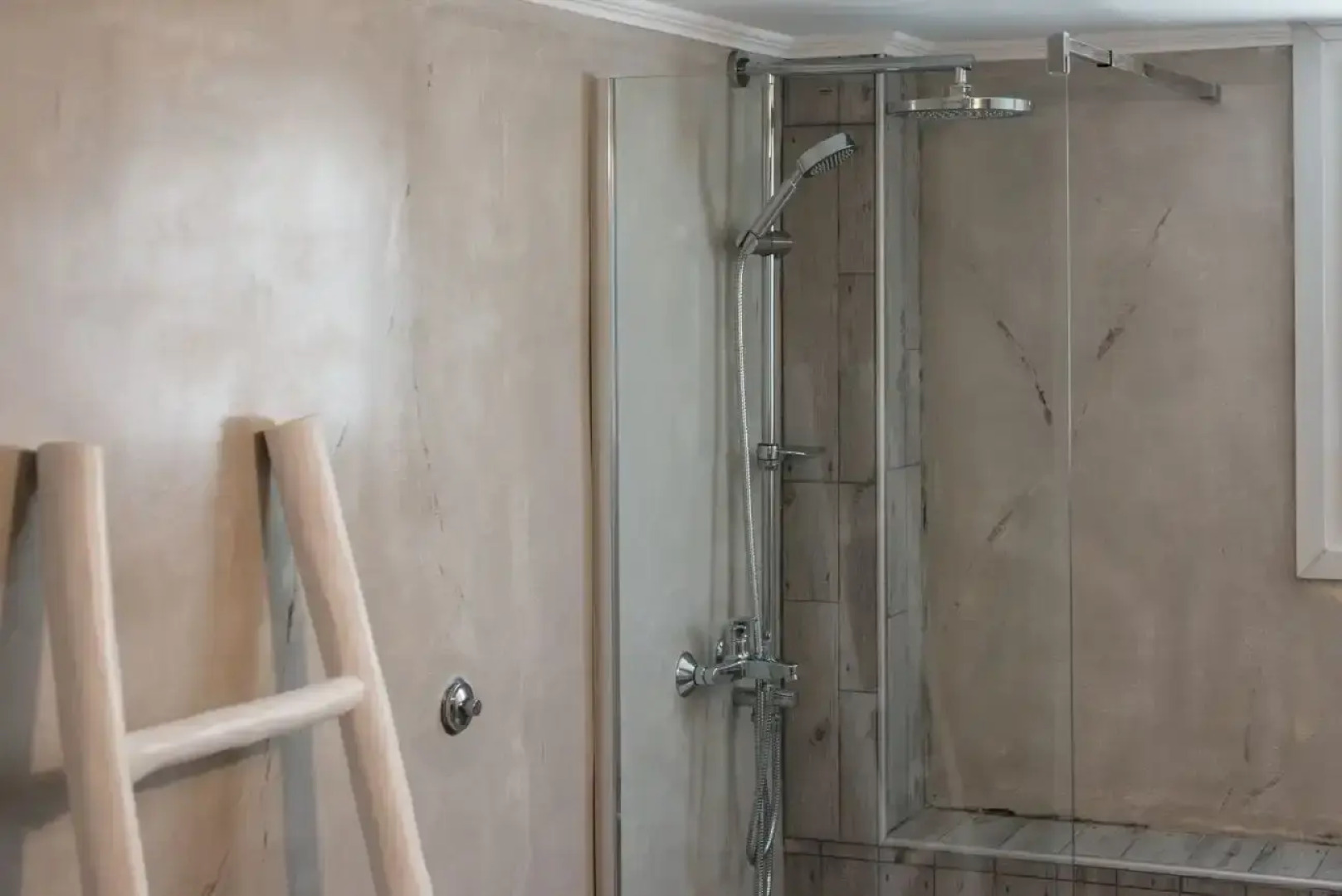 Soto’s Comfort House