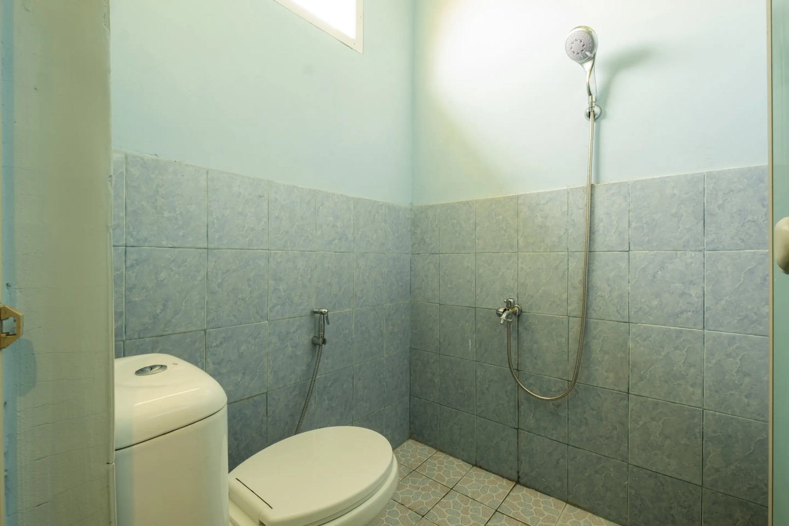 OYO 2859 Fatan Costel Syariah