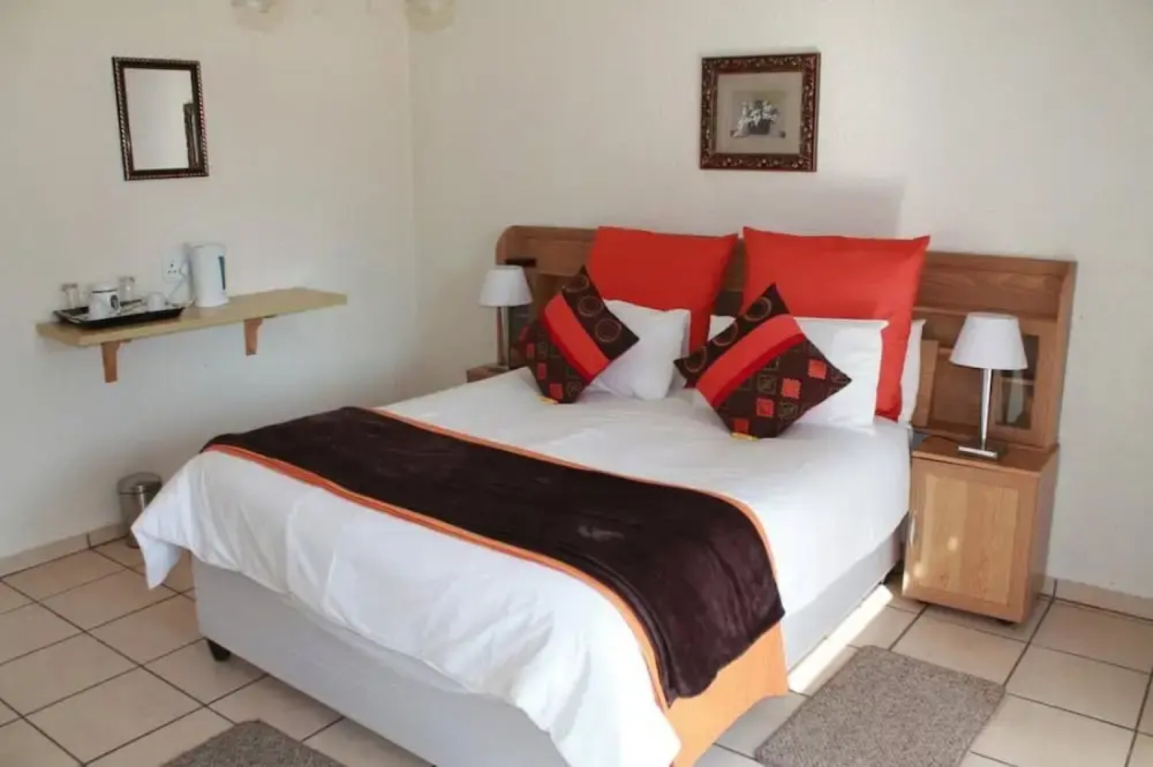 Rolls Royce Guest House