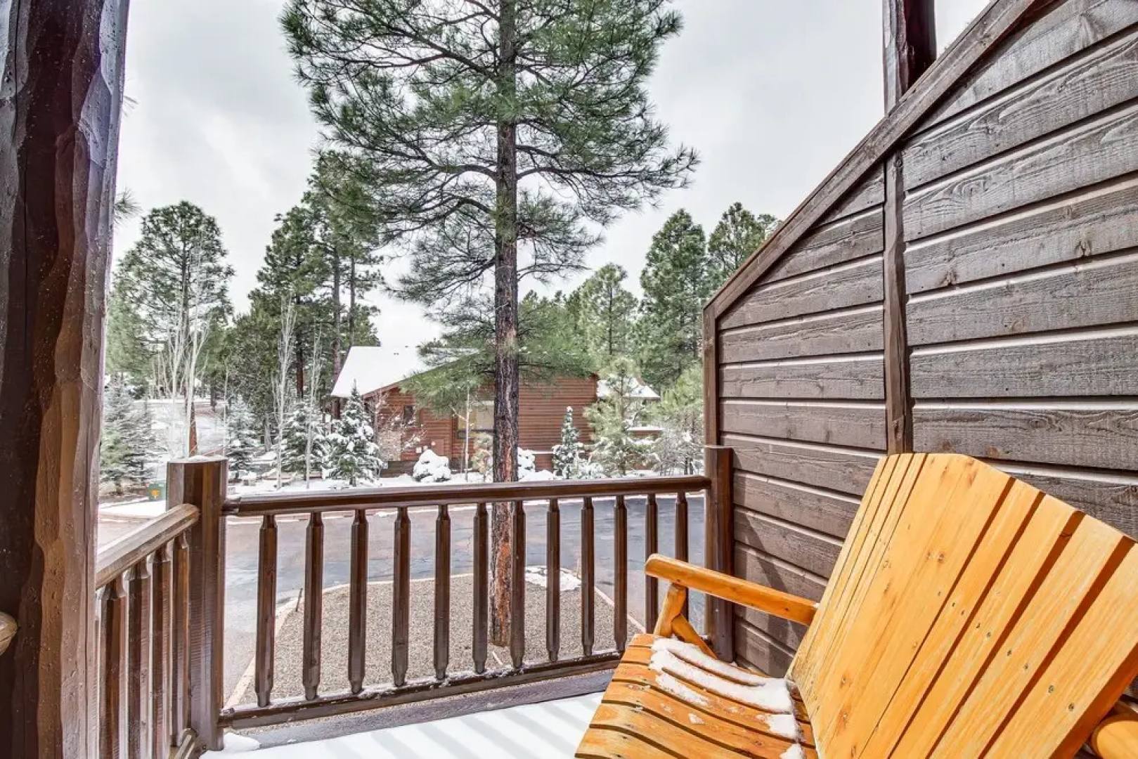 Cozy Show Low Cabin w/ Golfing & Paved Hiking!
