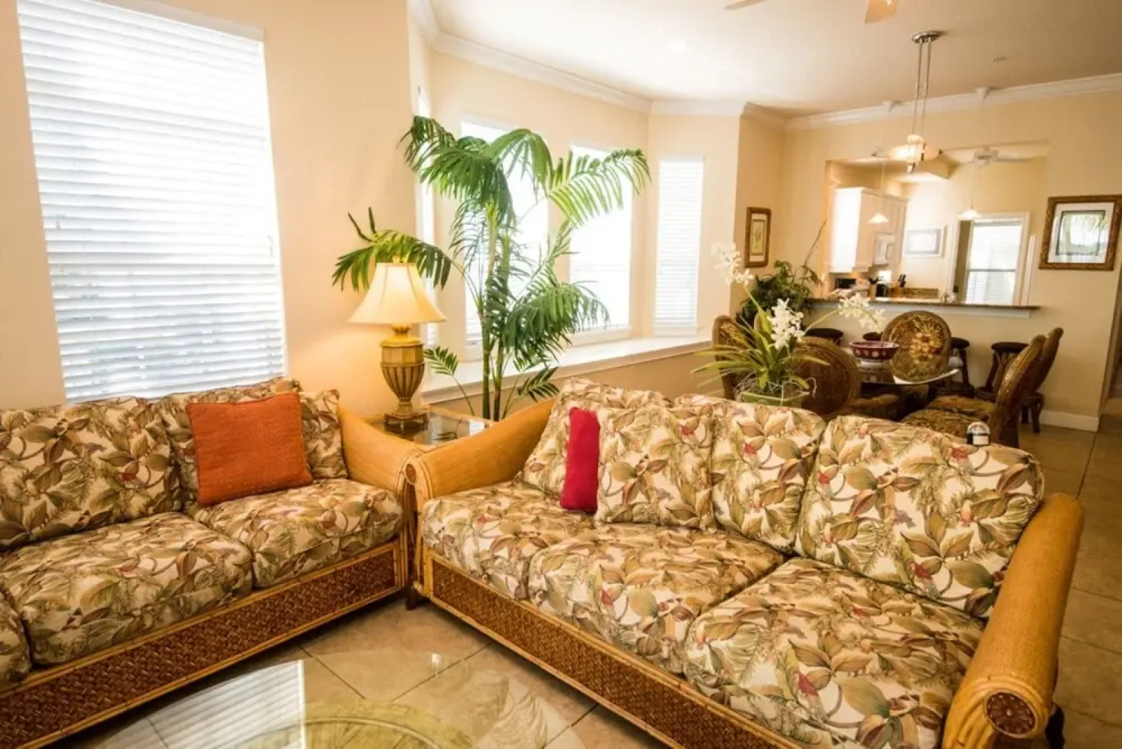 Tortuga Inn Beach Resort
