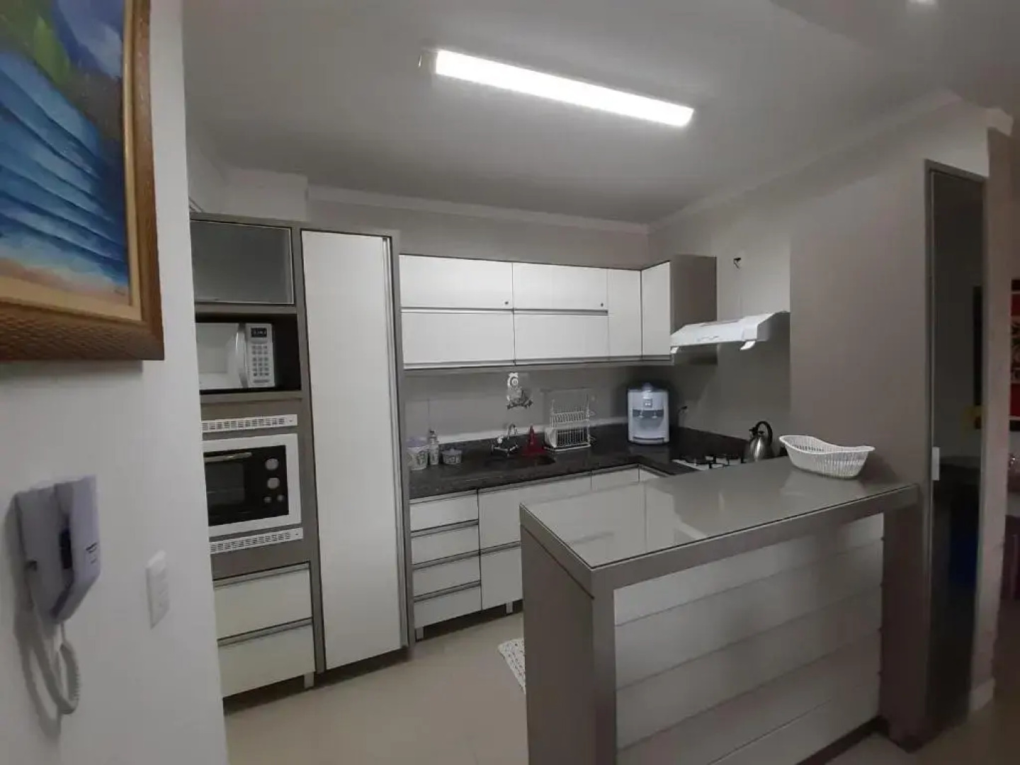 Lindo apto de 3 quartos, a 100m da praia, com ar-condicionado em todos os ambientes