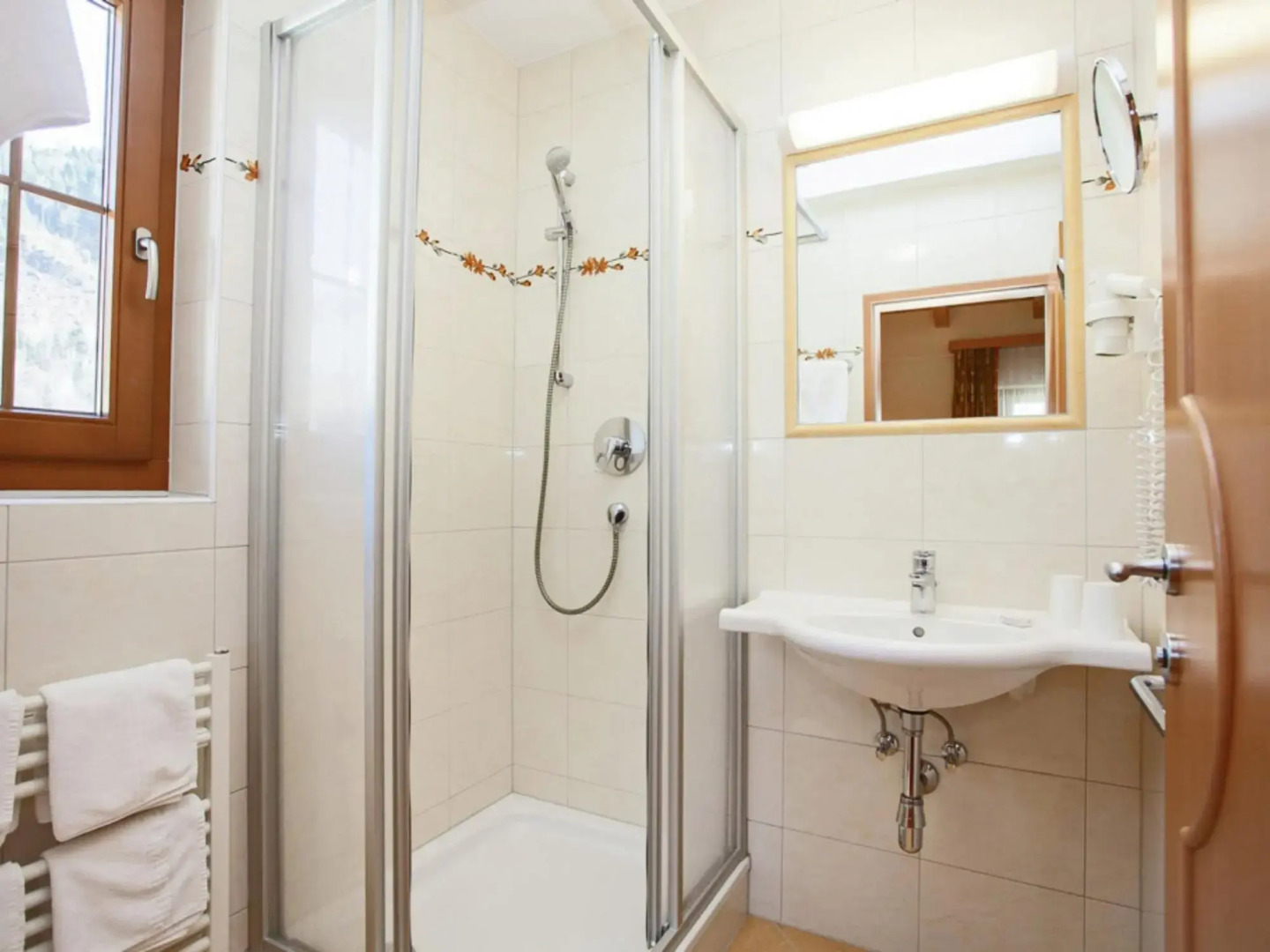 Beautiful Apartment in Kaltenbach With Sauna