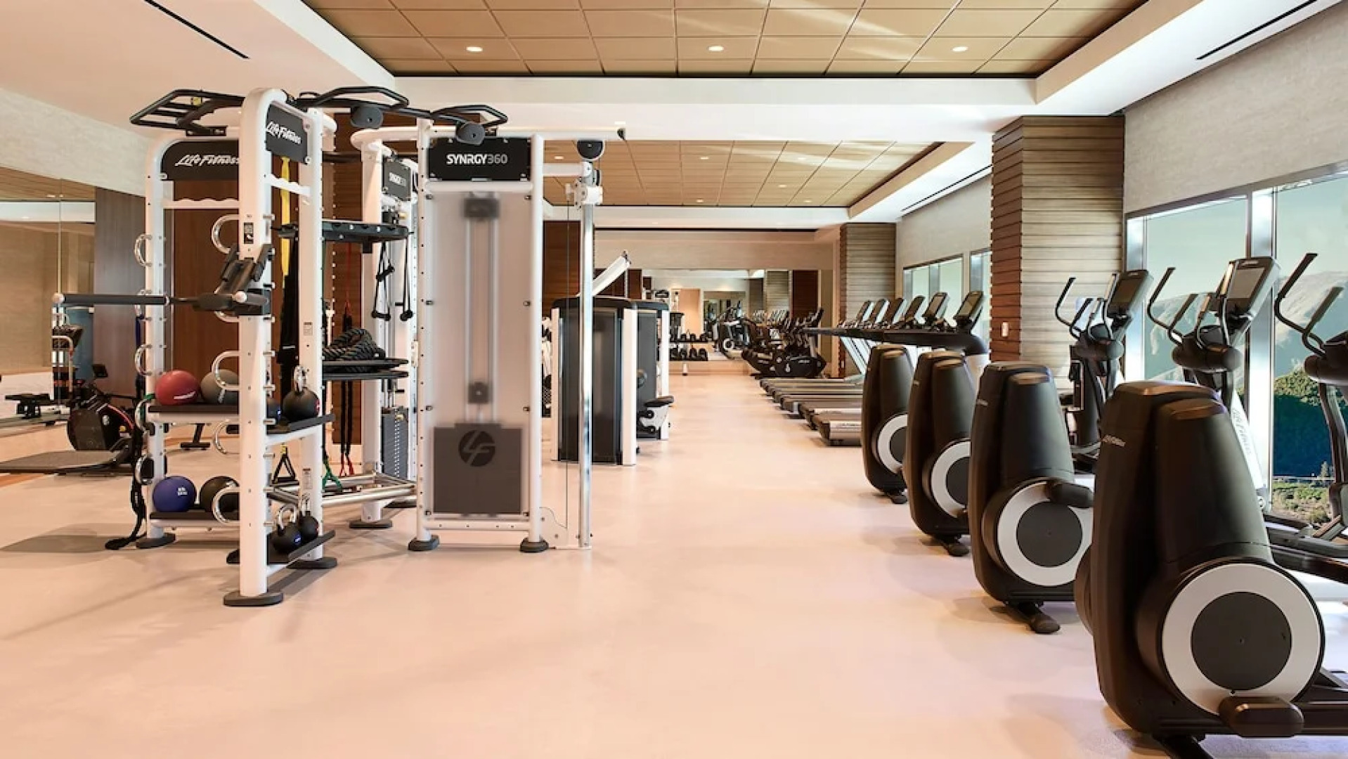 Harrah's Resort Southern California - A Caesars Rewards Destination