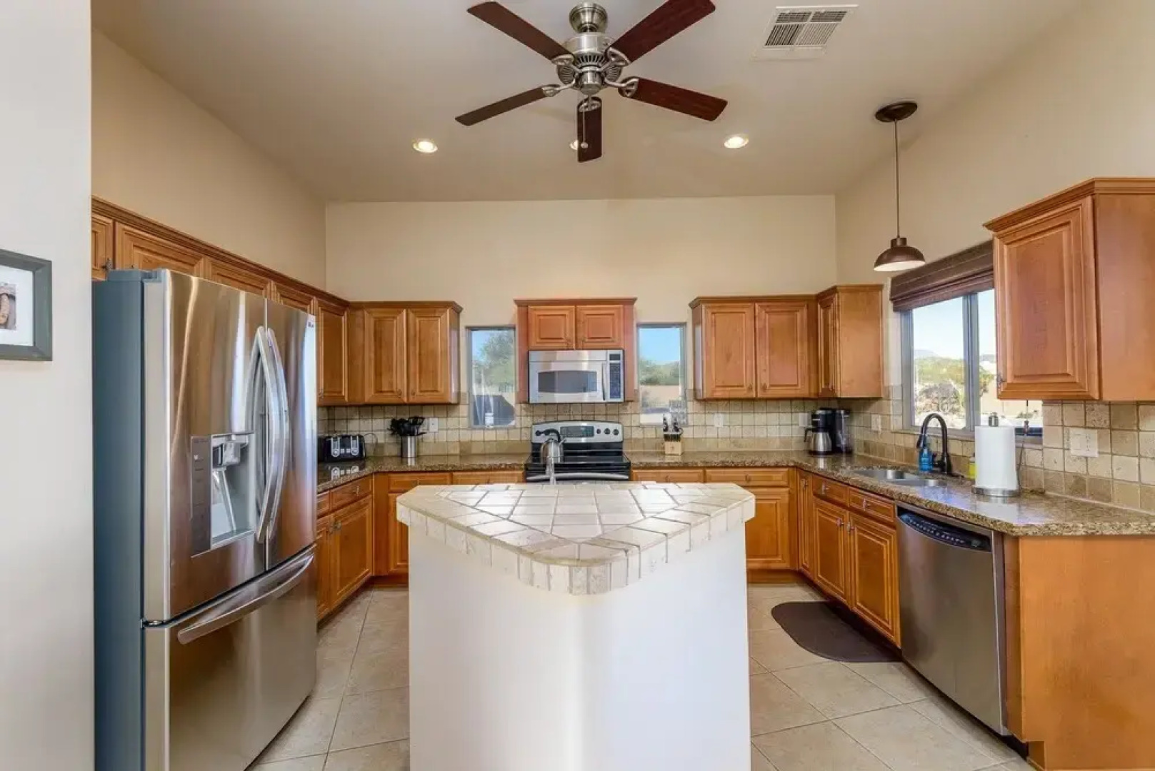 Casa Sonoran 3 Bedroom Home by RedAwning