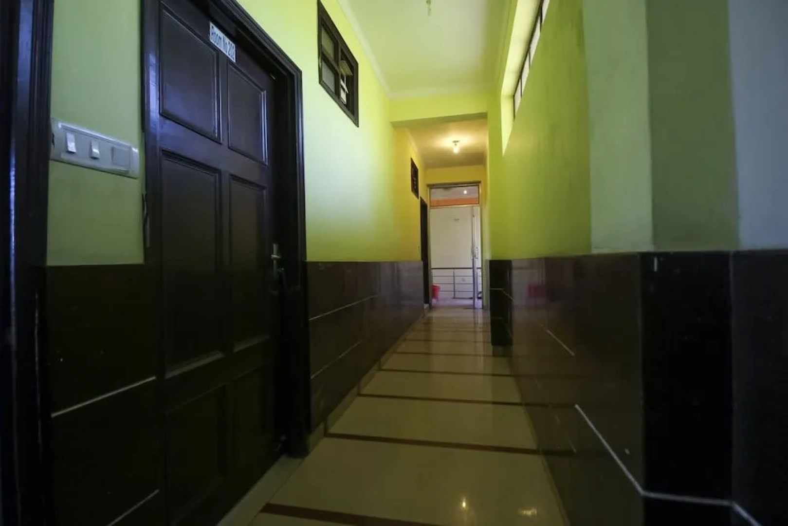 Mona Residency by OYO Rooms